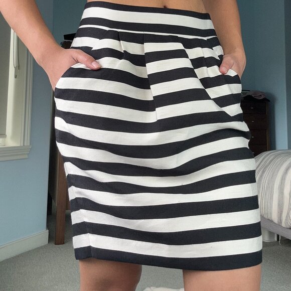 Banana Republic Striped Skirt - Picture 2 of 6